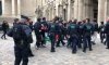 Macron à la Sorbonne : la police interpelle deux personnes et réprime les étudiant·e·s mobilisé·e·s