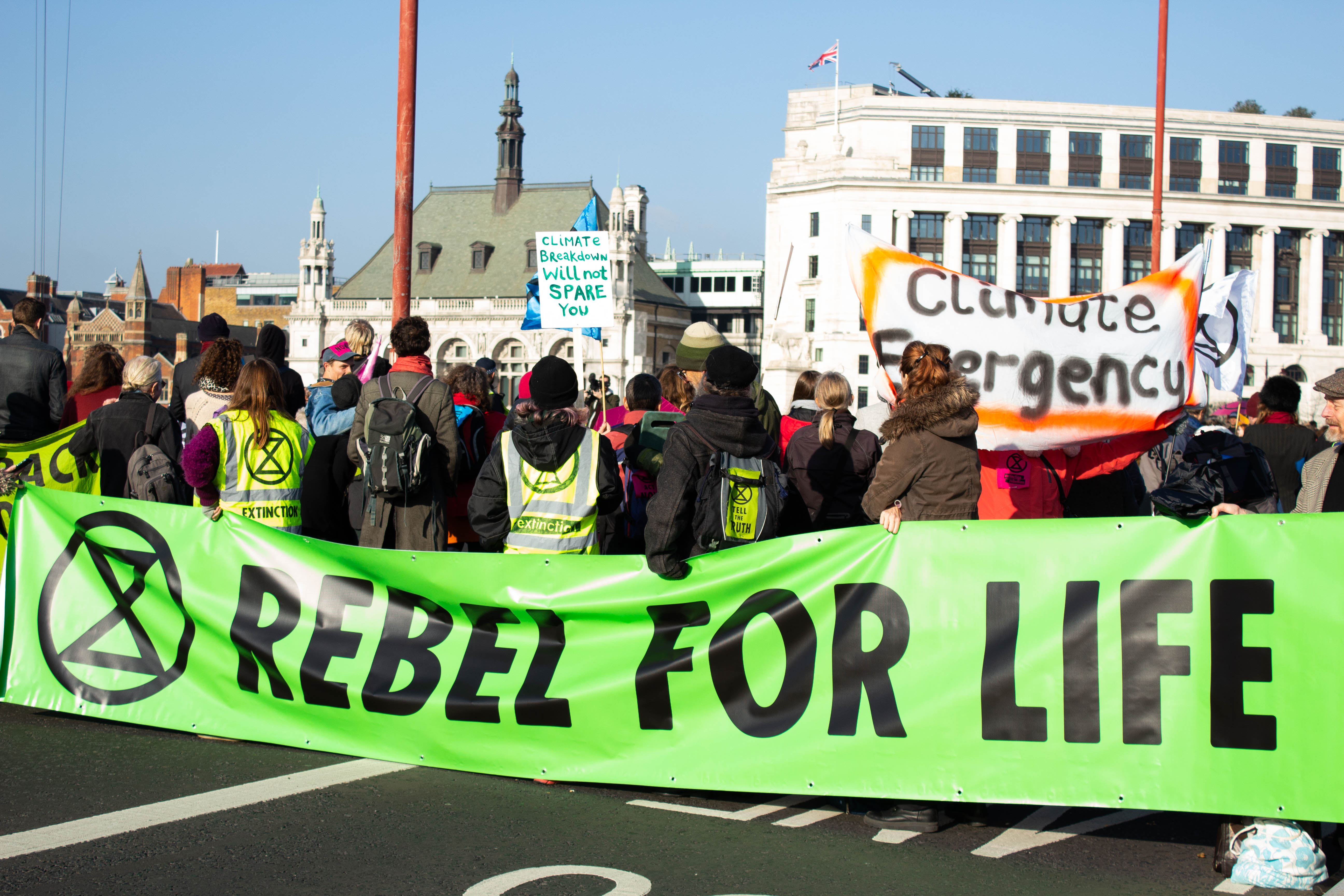 Extinction Rebellion Toulouse appelle à rejoindre la grève générale reconductible du 5 décembre
