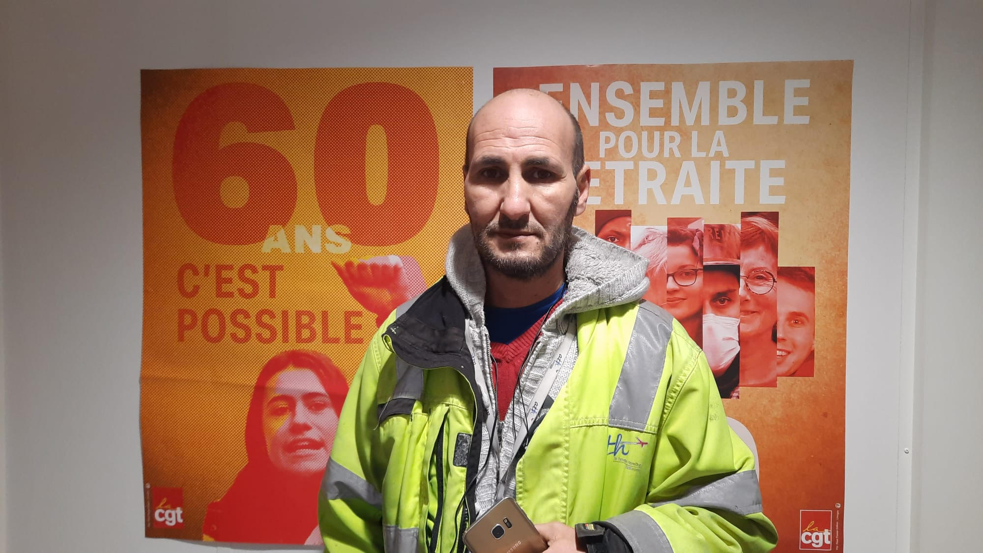 « Un collègue est mort dans son Fenwick à un mois de la retraite » Karim, 56 ans, ouvrier à Roissy