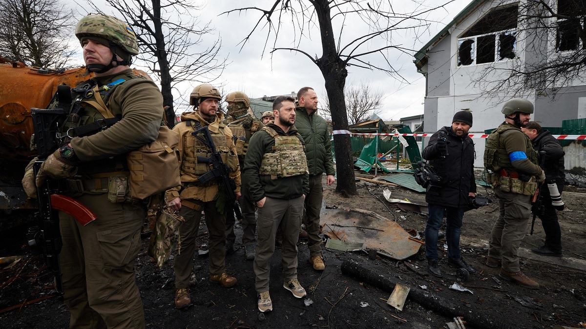 La guerre en Ukraine dans une impasse, c'est la politique qui tranchera