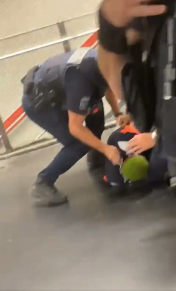 Vidéo. Un homme violemment agressé par la RATP Sûreté pour non port du masque