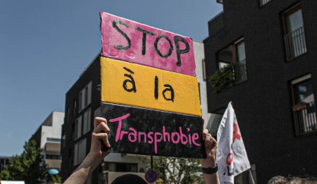 Une femme trans empêchée d'aller chez le gynécologue : retour sur une polémique transphobe 