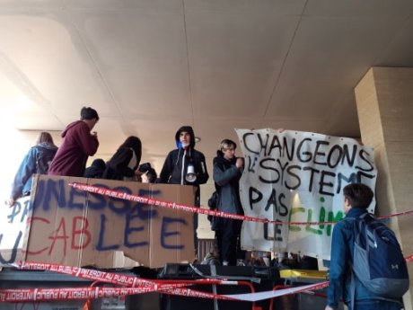 Blocage de lycée : à Montpellier, une répression administrative importante touche les lycéens