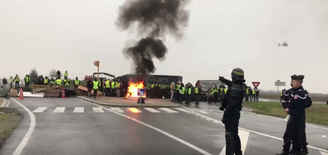 Blocage d'un dépôt d'Airbus à Toulouse : la police déloge les gilets jaunes