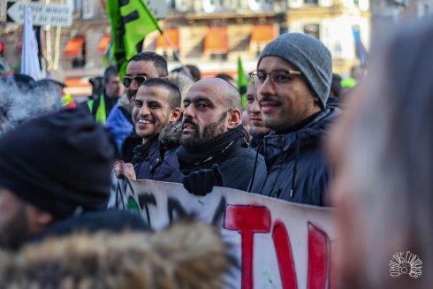 Les grévistes en manifestation le 26 décembre, appelée par la coordination RATP-SNCF