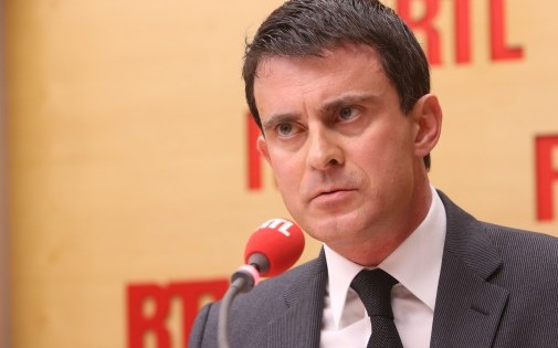 Valls se dit prêt à envoyer la police pour casser les grèves et les piquets par la force