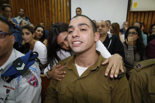  Israël : le soldat Elor Azaria condamné pour homicide après avoir achevé un palestinien