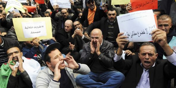 Algérie : le gouvernement rend « illégale » la grève des enseignants 