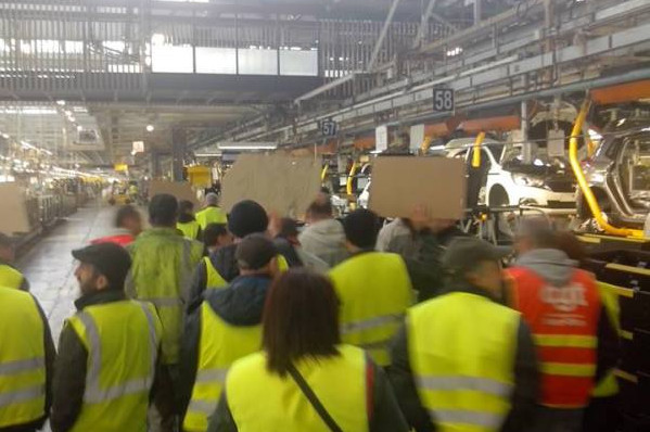 STPI-PSA Mulhouse. Grève des travailleurs du nettoyage industriel 