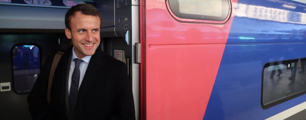 « La SNCF coûte 215€/Français » : quand la Cour des Comptes sert la soupe à Macron