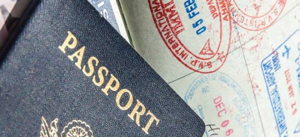 Des milliers d'Américains d'origine hispanique se voient retirer leurs passeports par l'administration Trump