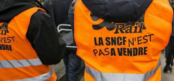 VIDEO. La riposte se prépare au technicentre SNCF du Landy, à Saint-Denis, contre la suppression de 40 postes