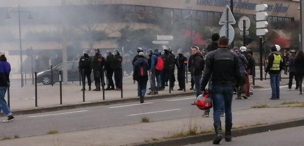 Bordeaux. La manifestation Gilets Jaunes durement réprimée !
