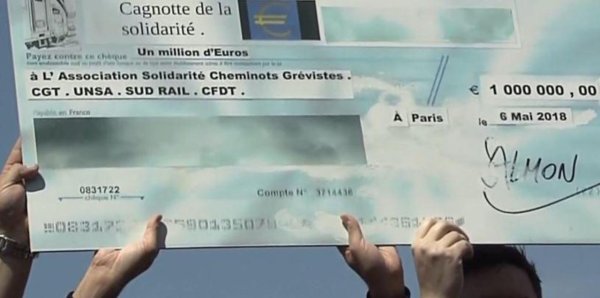 Grève SNCF : une cagnotte d'1 million d'euros a été remise aux grévistes