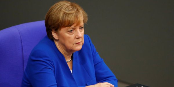 Merkel désavouée au Parlement par son propre parti