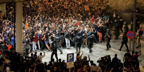 « Pour les droits et libertés » : mobilisation massive et grève générale en Catalogne