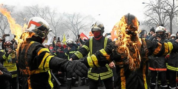 Manif' des pompiers : Colère et détermination face au monde promis par Macron