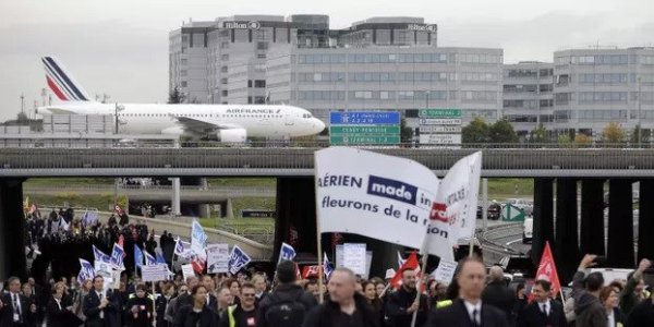 Crise du Coronavirus. KLM, du groupe Air-France-KLM, licencie 2000 salariés