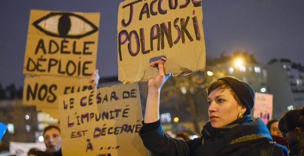 #JeSuisVictime : des dizaines de milliers de femmes témoignent avoir été victimes de viol