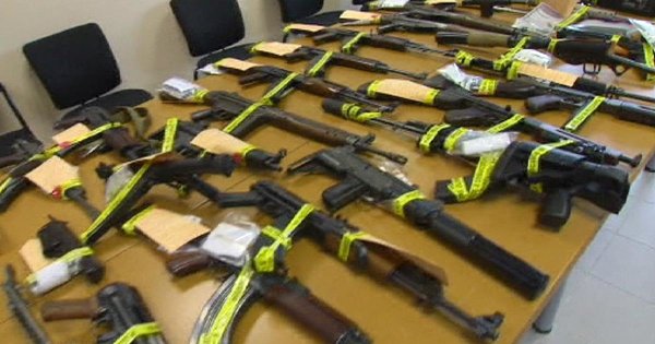 Des ex-candidats FN condamnés pour trafic d'armes