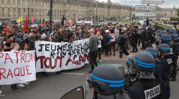 À Bordeaux, la mobilisation contre Macron et son monde s'organise