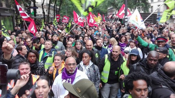Bataille du rail : dans la manifestation parisienne, on cherche à « durcir le mouvement »