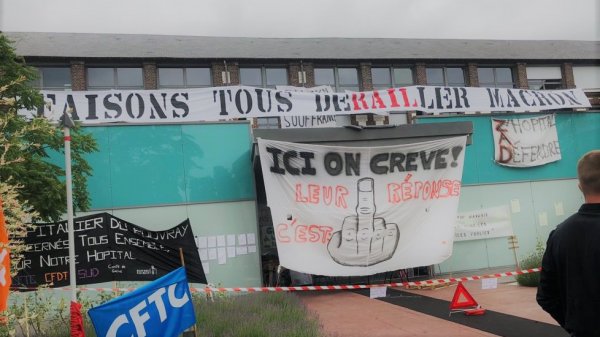 Des cheminots rendent visite aux grévistes de la faim du Centre Hospitalier du Rouvray