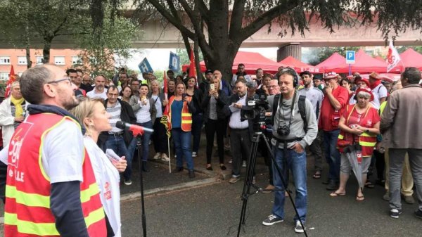 Répression syndicale au CHU de Lille. 400 soutiens pour Isabelle et Frédéric