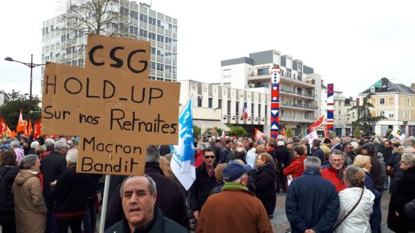 Face à la colère des retraités, Macron en marche arrière