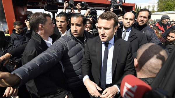 Macron à Bordeaux vendredi, Gilets Jaunes et syndicats appellent à se mobiliser 