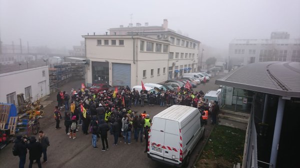« Les cars Macron » mobilisés pour briser la grève : ils ne feront pas le poids !