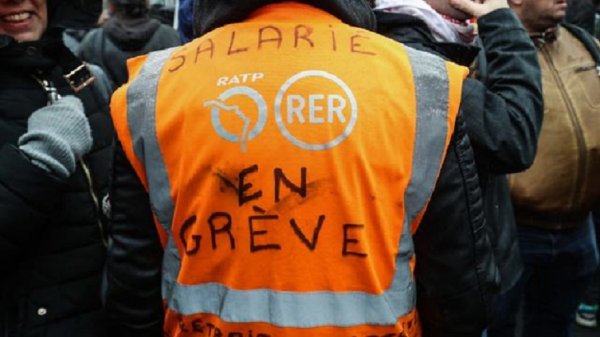 Grève pour les salaires à la RATP : "si la direction s'entête, il faudra durcir le mouvement !"
