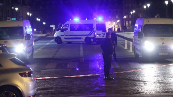 Contrôle meurtrier : la police tue une passagère et blesse le conducteur par balle à Paris