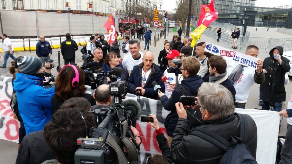 Rassemblement jeudi 9 mars à 11h devant la préfecture à Bordeaux pour sauver les emplois chez Ford !