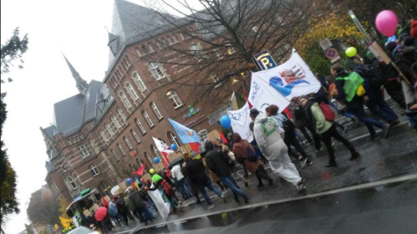 Allemagne. La jeunesse dans la rue contre le réchauffement climatique