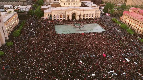 Arménie : « c'est un mouvement de masse que le pays n'avait jamais vu auparavant » 