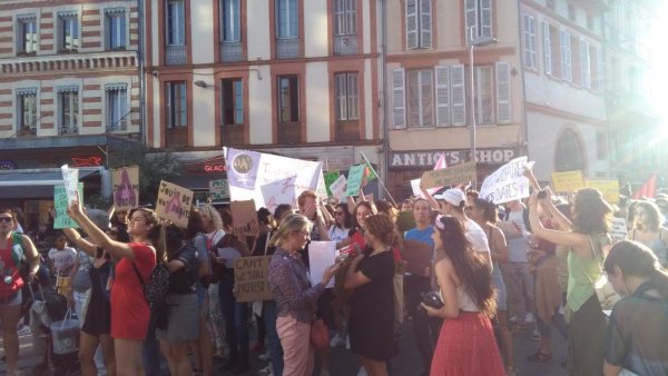 Toulouse. Des centaines de manifestantes pour le droit à l'IVG, réprimées et gazées