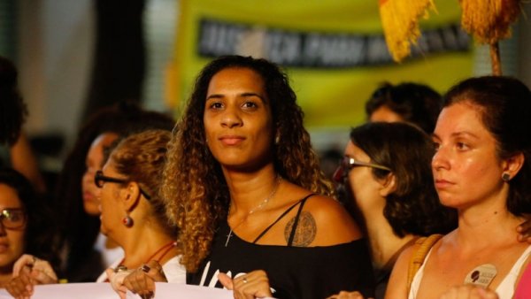 Brésil. Des pro-Bolsonaro agressent la sœur de Marielle Franco, militante afroféministe assassinée