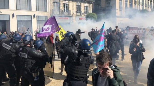 Violente répression de la manifestation et des cortèges syndicaux à Rennes
