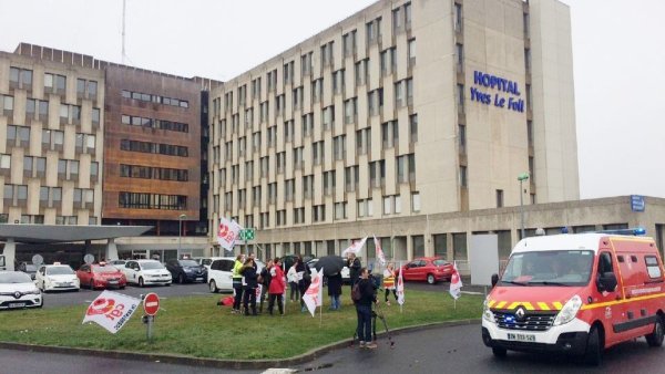 Hôpital de Saint Brieuc : 120 médecins démissionnent de leurs fonctions administratives 