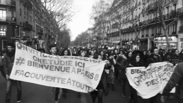 « Mardi noir » à Paris : contre l'élan de la jeunesse, la répression