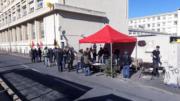 Montpellier : les postiers en grève depuis 16 jours