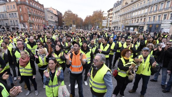 A Toulouse, bastion des Gilets Jaunes, des perquisitions ciblent des militants d'extrême-gauche