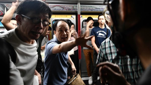 Polarisation de la situation à Hong Kong : quelles issues ?