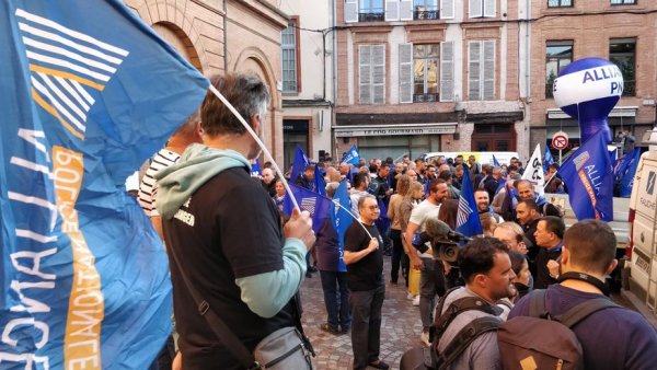 Montauban. 200 policiers rassemblés pour exiger une « peine exemplaire » contre un Gilet Jaune