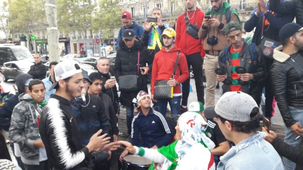 VIDEO Rahim, algérien exilé en France : "on veut un changement radical de société !"
