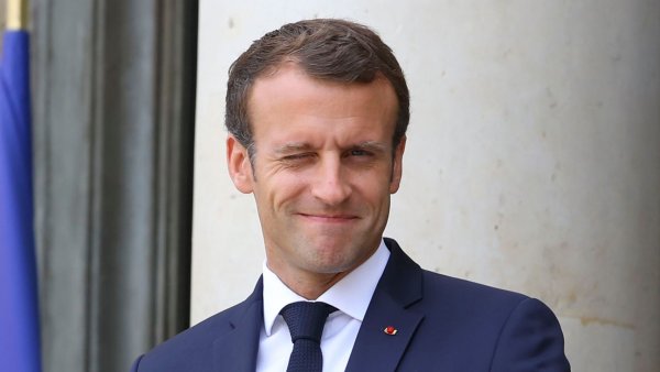 Après les "fainéants" et les "illettrés", Macron récidive sur la "pénibilité"