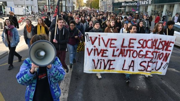 Mobilisations : le gouvernement s'effraie du réveil étudiant et condamne les « violences » 