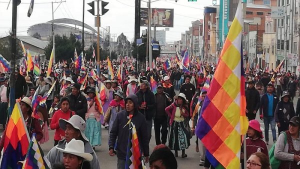 L'Union Européenne soutient le coup d'Etat en Bolivie !