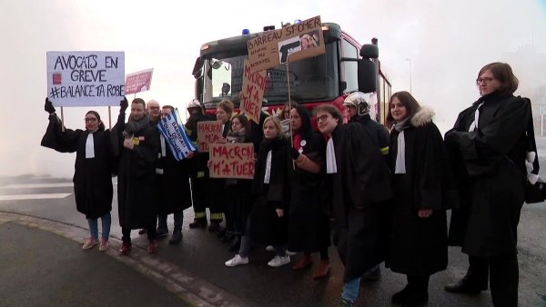 Après un nouveau samedi de violences policières, des avocats interpellés à Dunkerque 